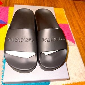BALENCIAGA Chunky Slide Sandals in BLACK